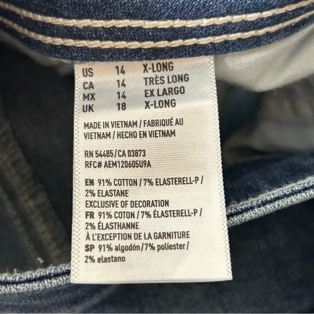 American Eagle Kick Boot Jeans Womens 14 X Long Dark Blue Denim Stretch Distress - Picture 4 of 14